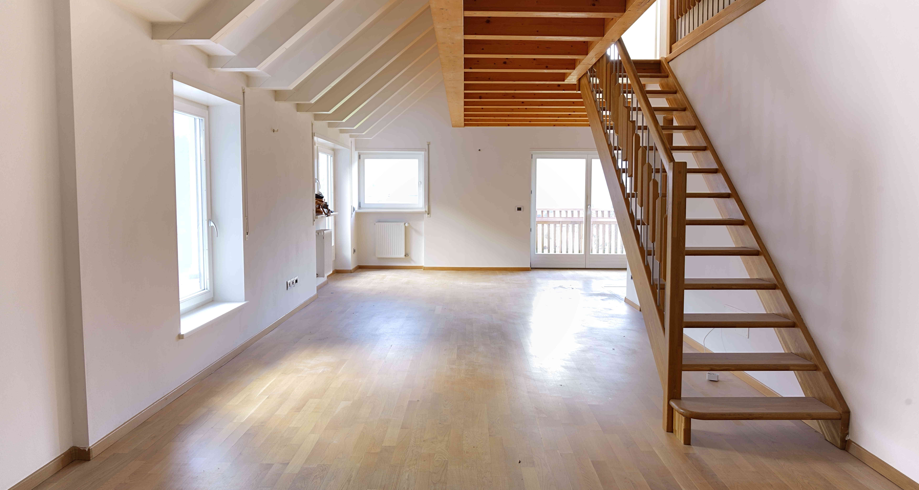 Ampio appartamento duplex con terrazza, ultimo piano