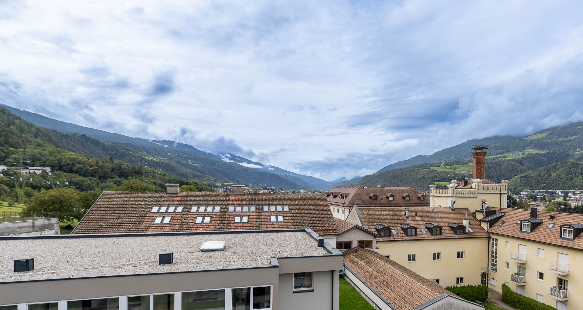 Nuova penthouse con ampia terrazza, ultimo piano