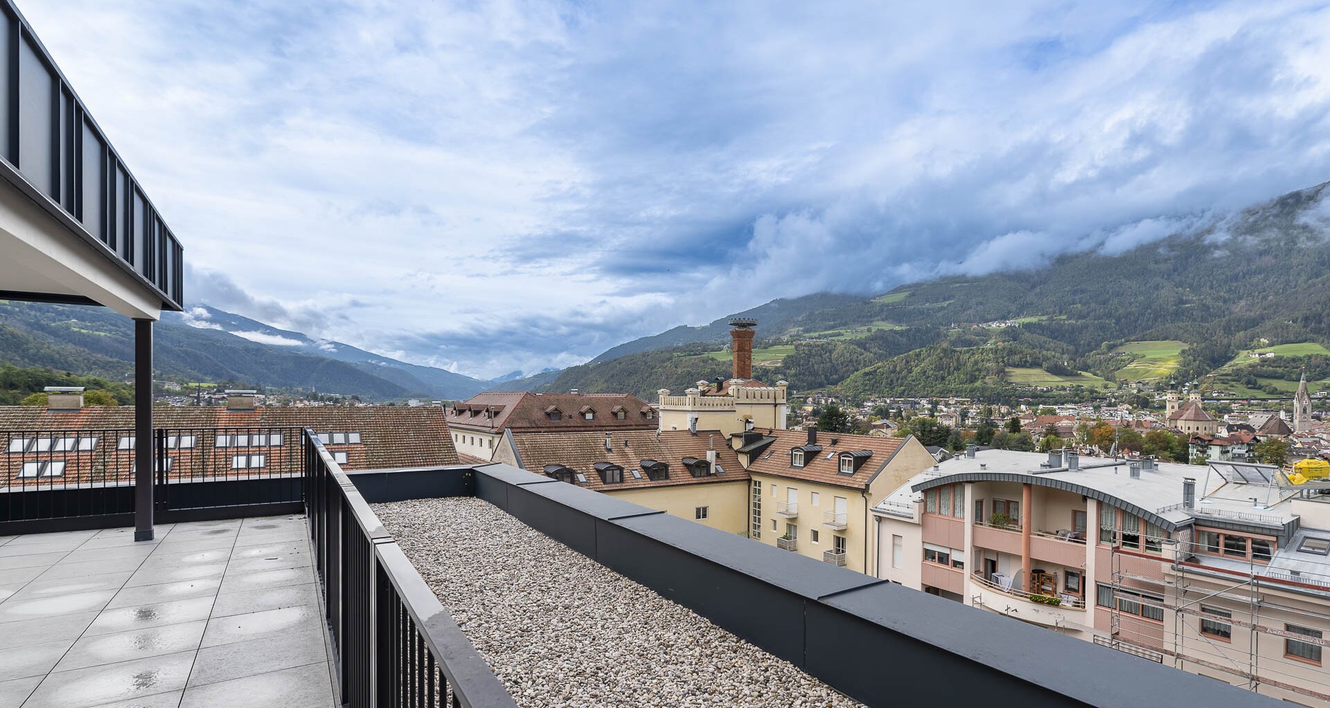 Nuova penthouse con ampia terrazza, ultimo piano