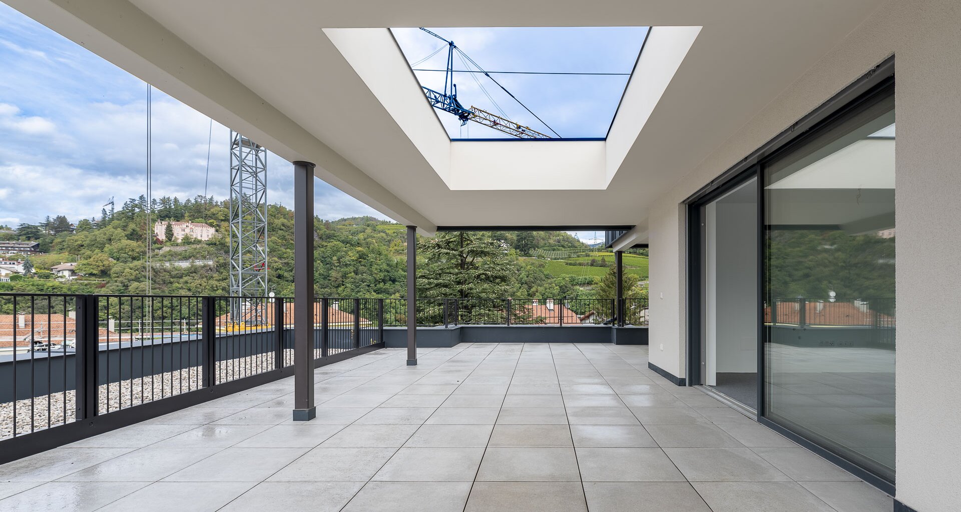 Nuova penthouse con ampia terrazza, ultimo piano
