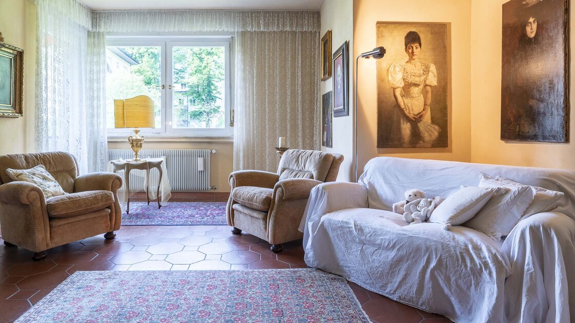 Nuda proprietà: Ampio appartamento di prestigio in ottima posizione