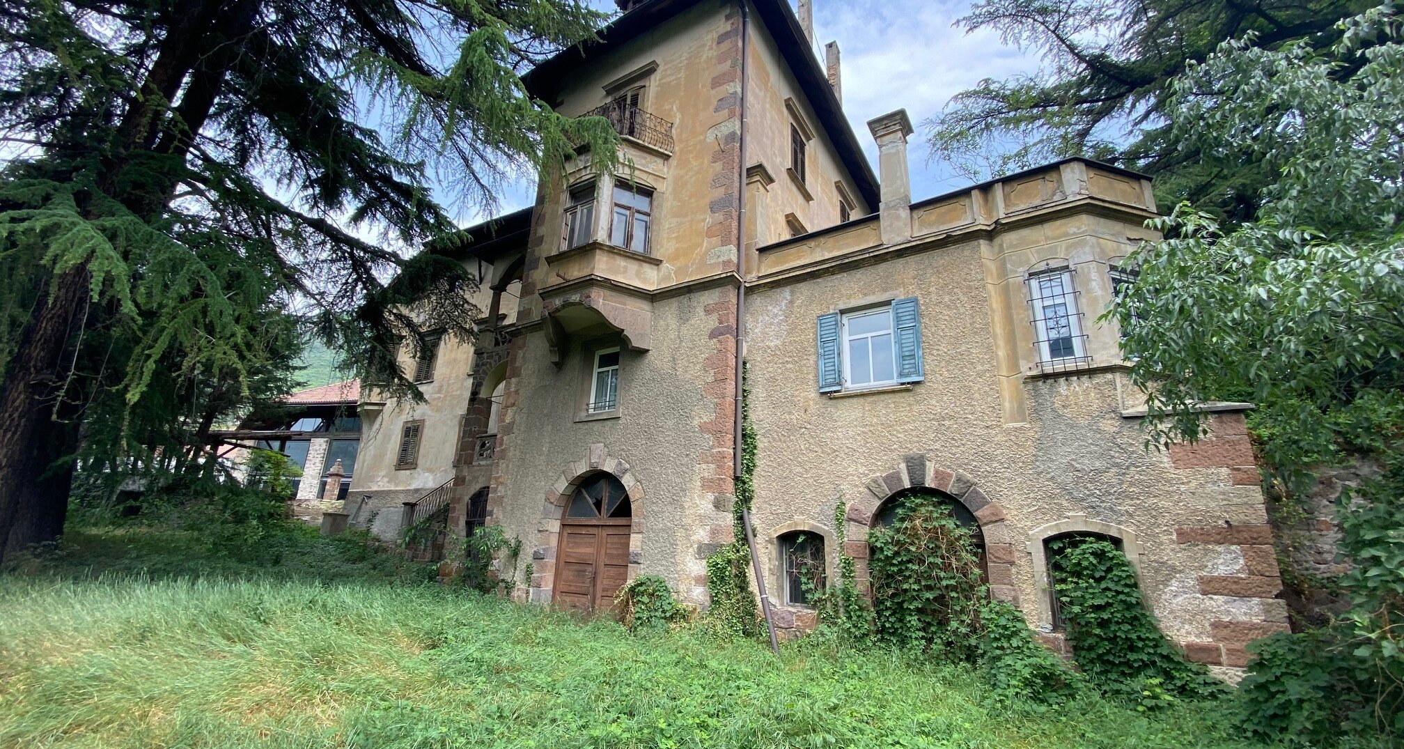 Cubatura esistente in splendida posizione 