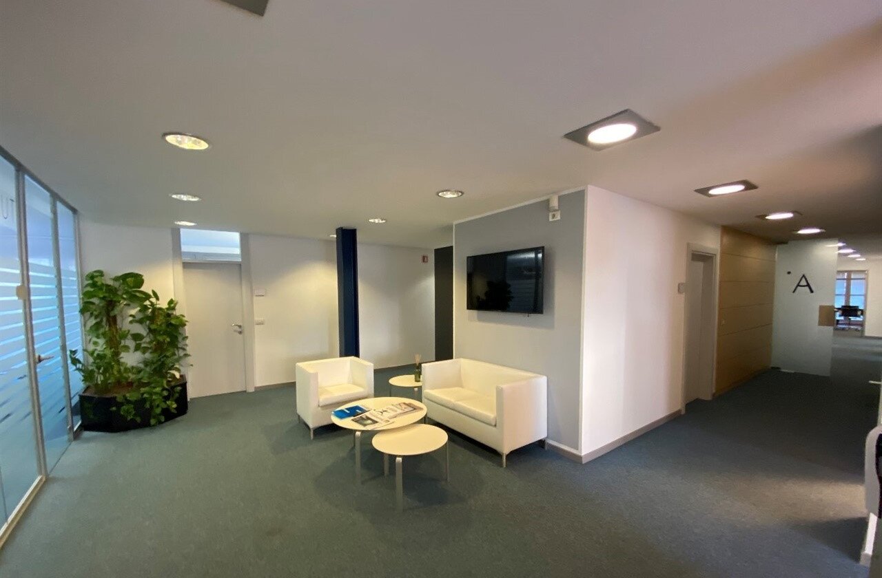 Large office space in the city center