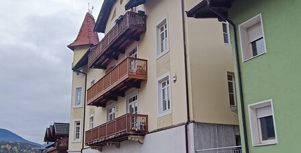 Rented, newly renovated duplex apartment with open views