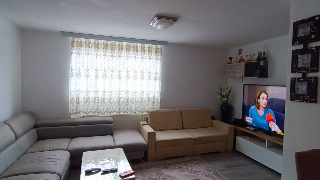 Rented, newly renovated duplex apartment with open views