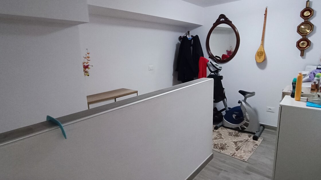 Rented, newly renovated duplex apartment with open views