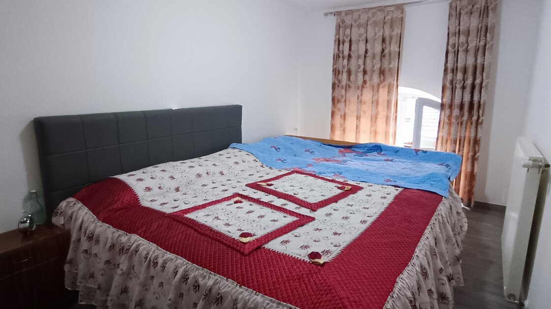 Rented, newly renovated duplex apartment with open views