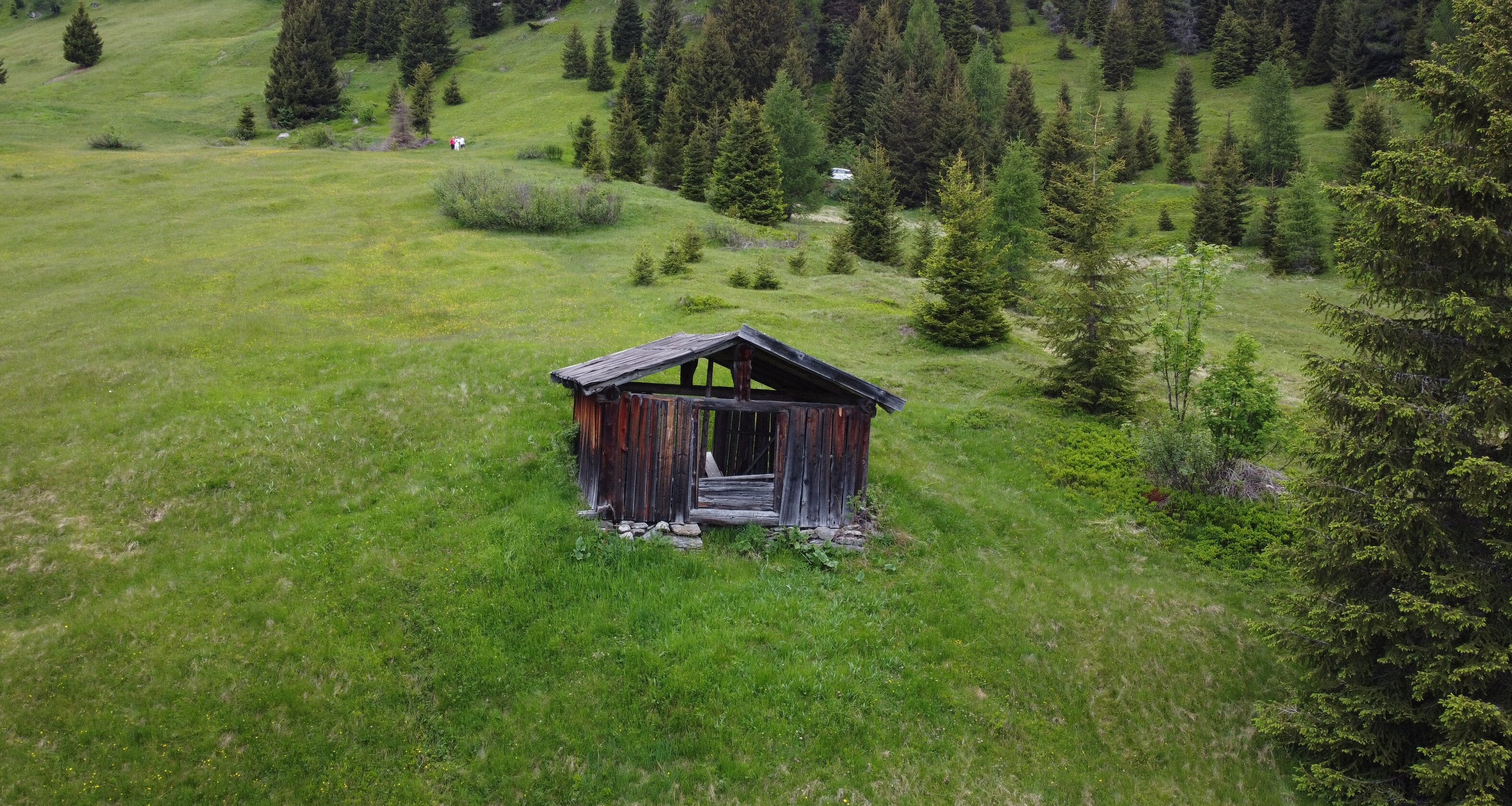 Gioiello: Fienile con terreno privato e splendida vista panoramica 