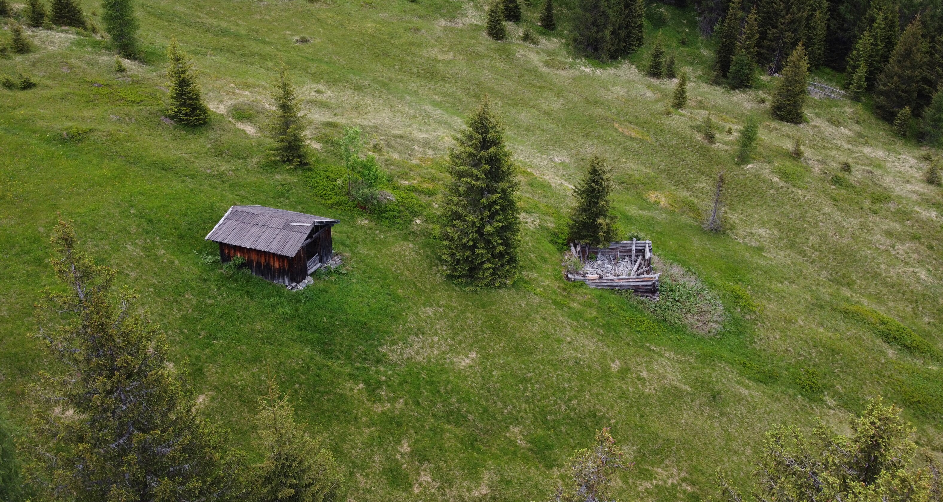 Gioiello: Fienile con terreno privato e splendida vista panoramica 