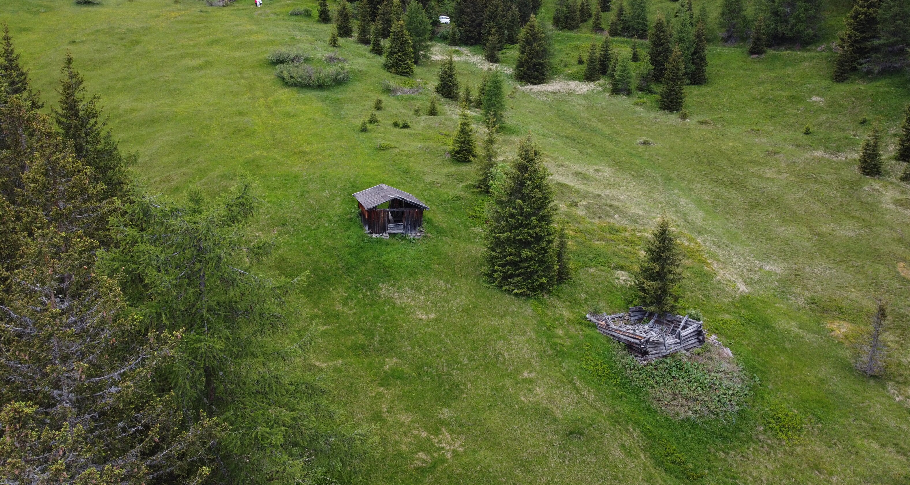Gioiello: Fienile con terreno privato e splendida vista panoramica 