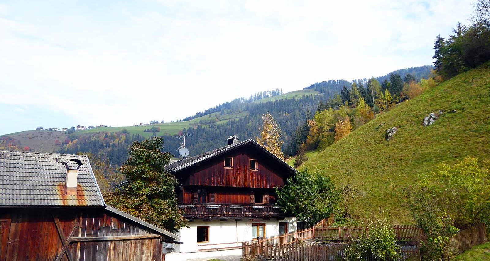 Idyllic farmhouse with large plot of land amid untouched nature