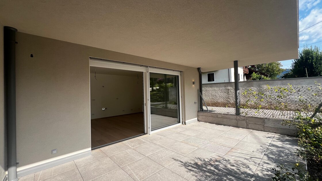 Neue Dreizimmerwohnung mit zwei Terrassen