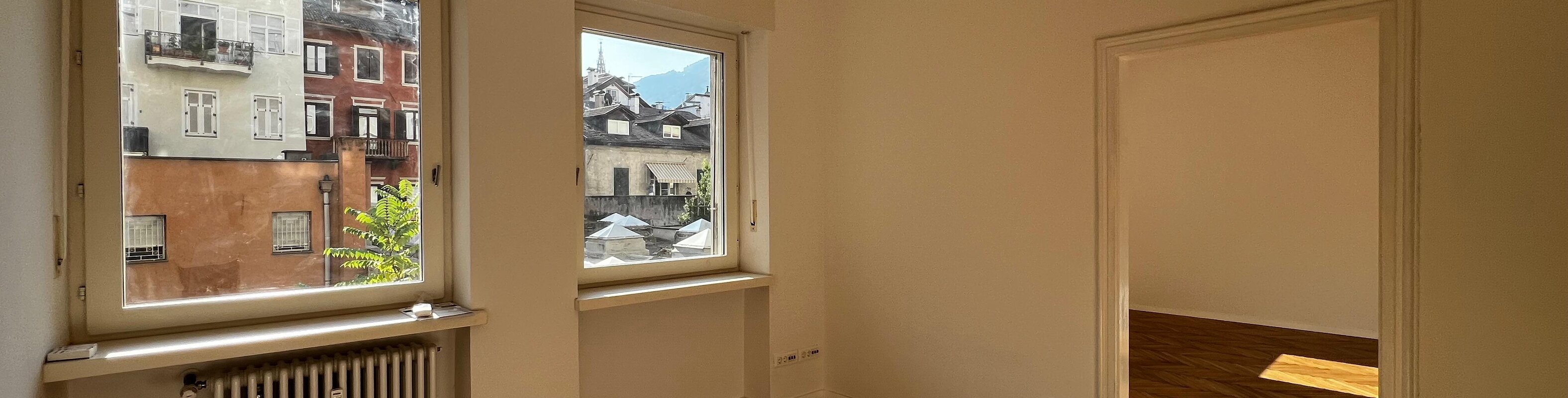 Neu renoviertes Büro in zentraler Lage