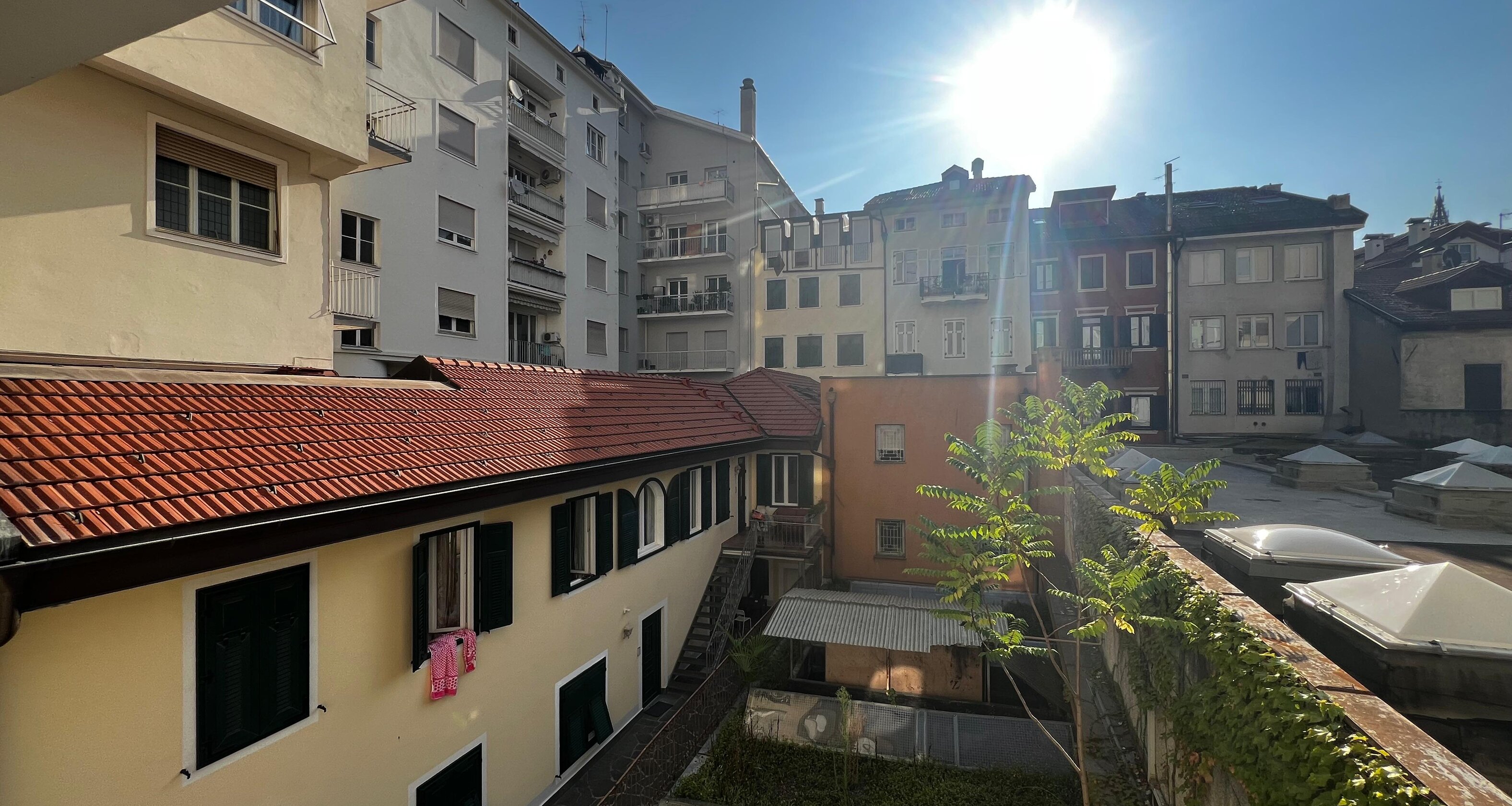 Neu renoviertes Büro in zentraler Lage