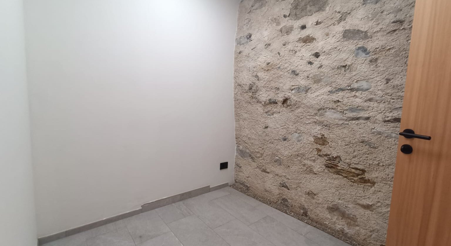 Kleines Geschäftslokal mit Keller in der Altstadt von Sterzing