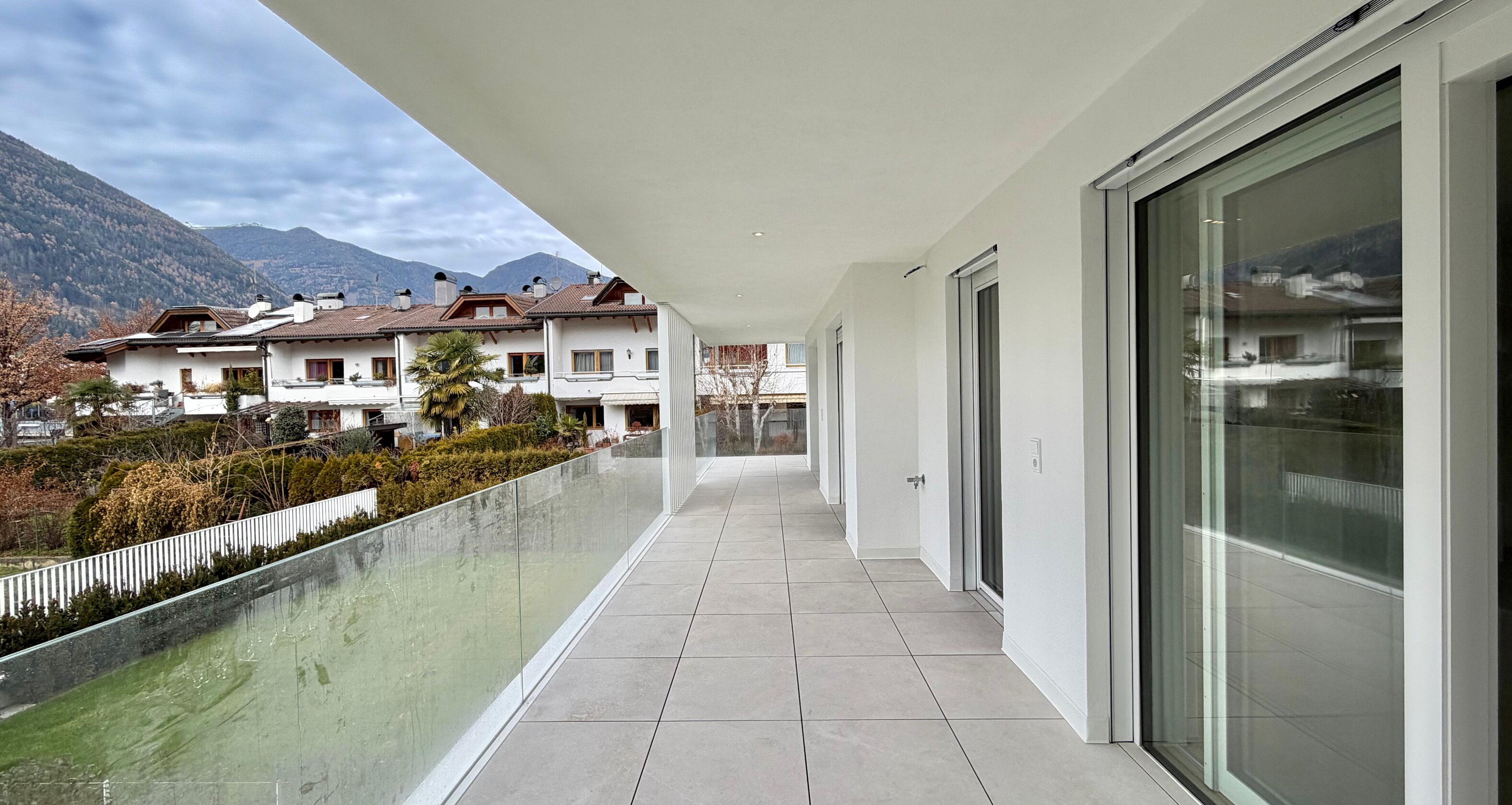 B6 - Nuovo quadrilocale con ampia terrazza, primo piano