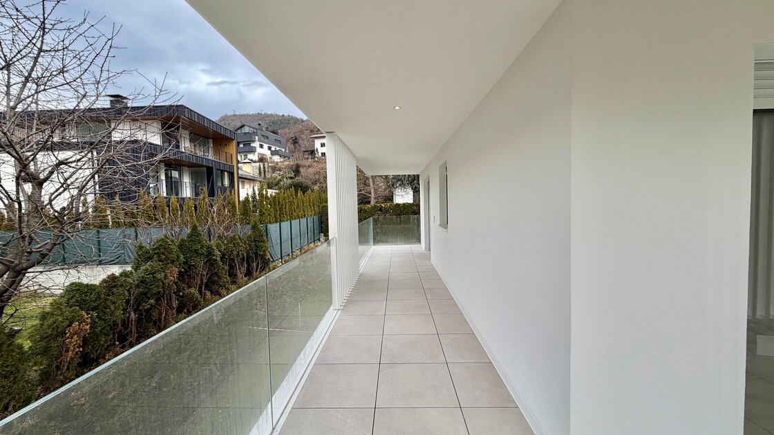 B6 - Neue Vierzimmerwohnung mit großer Terrasse, 1. Stock