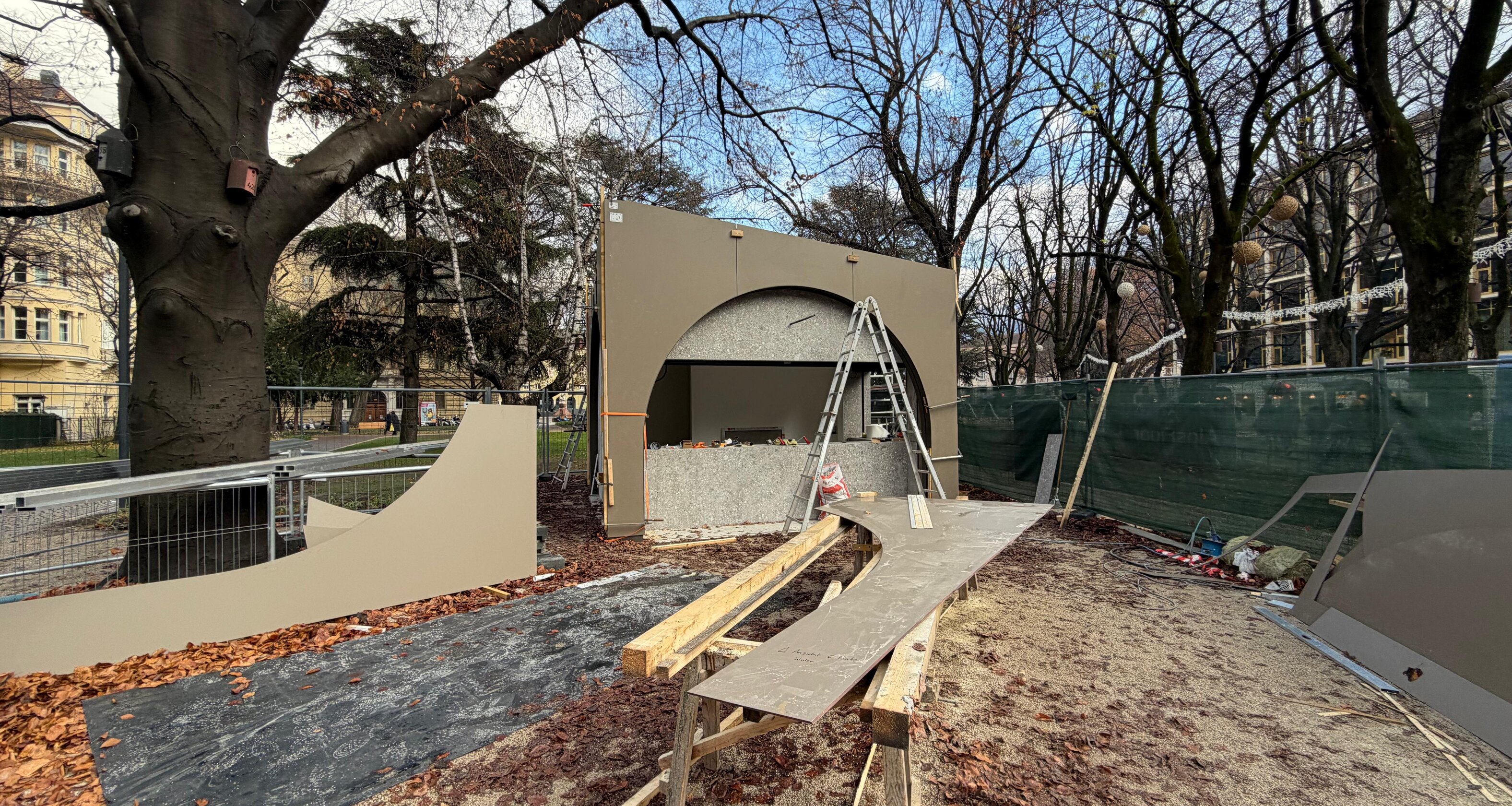 Neue, moderne Würstelbude in Toplage – gegen Ablöse zu vermieten