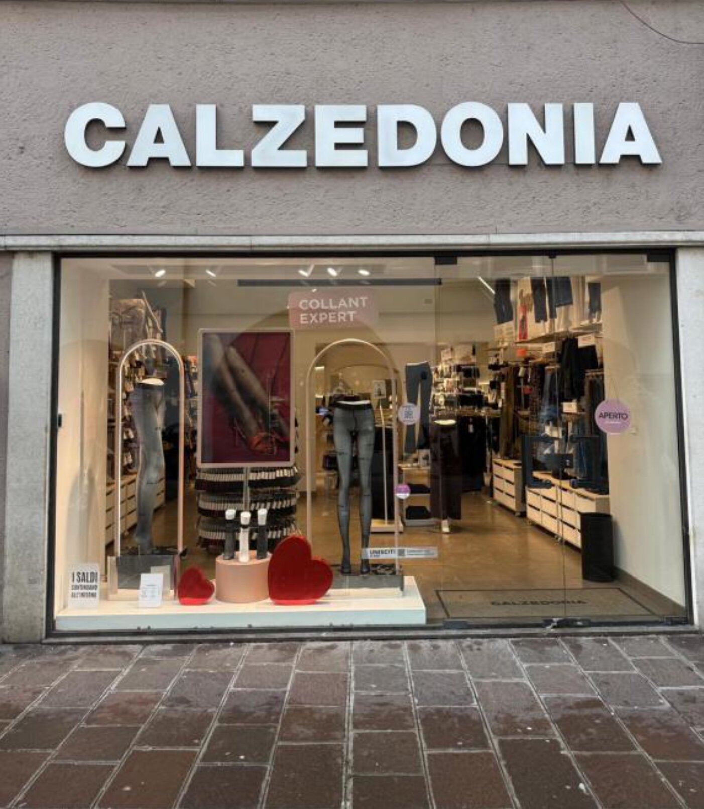 BOLZANO VIA MUSEO_CAL_page-0001.jpg