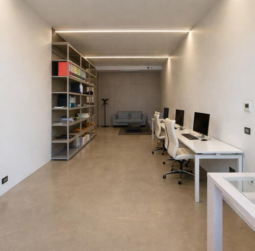 Beautiful storage unit directly at the MEBO exit