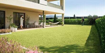 Neue, exklusive Gartenwohnung mit Terrasse und großem Privatgarten