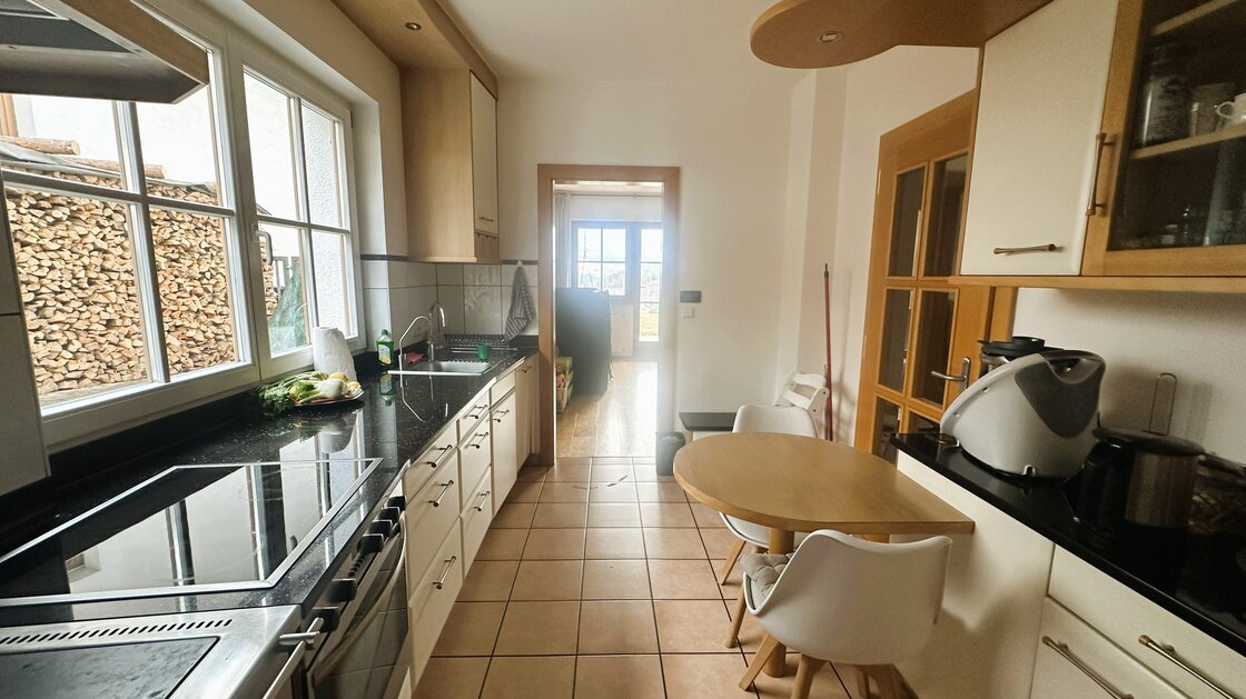Casa con vista panoramica e giardino privato