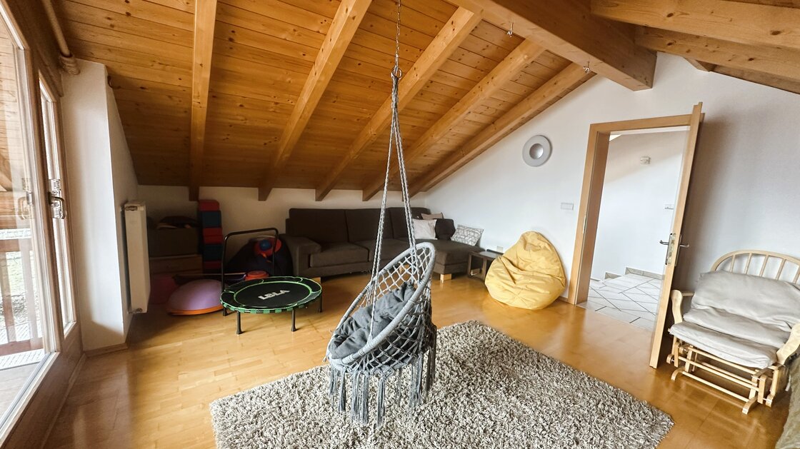 Casa con vista panoramica e giardino privato
