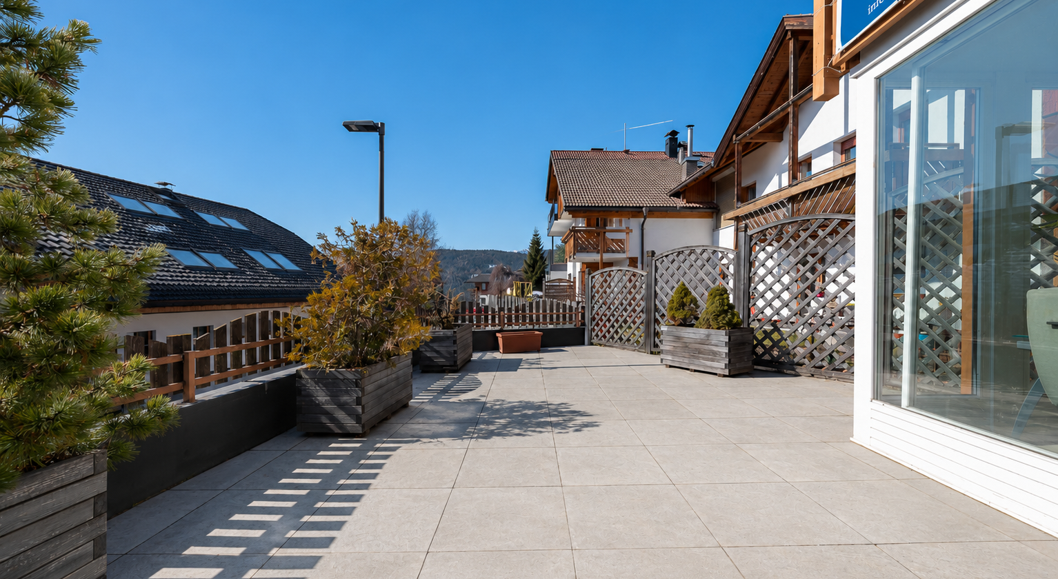 Sunny terraced house with charm and an alpine living feel
