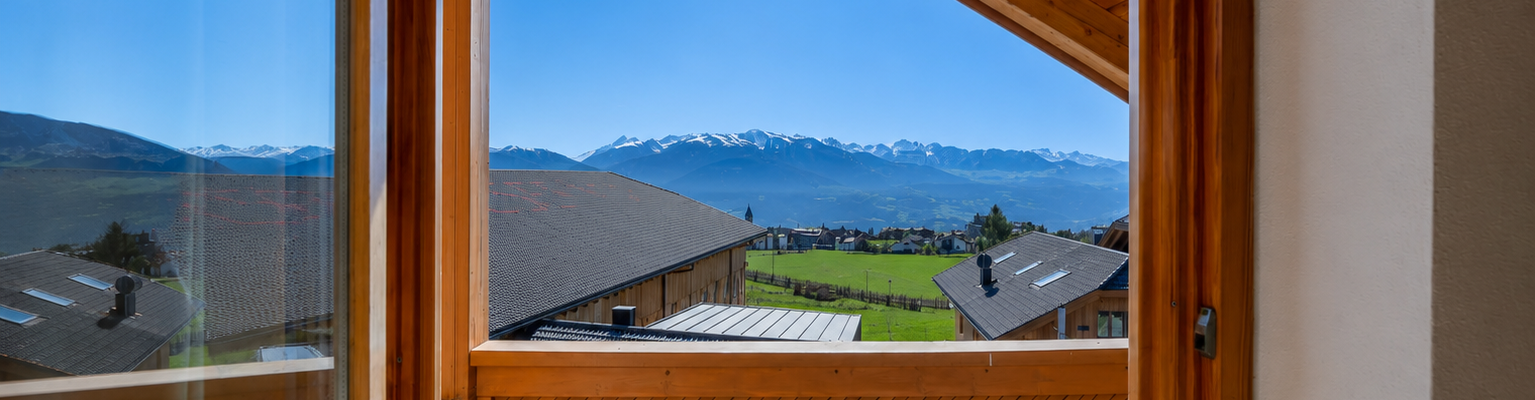 Sunny terraced house with charm and an alpine living feel