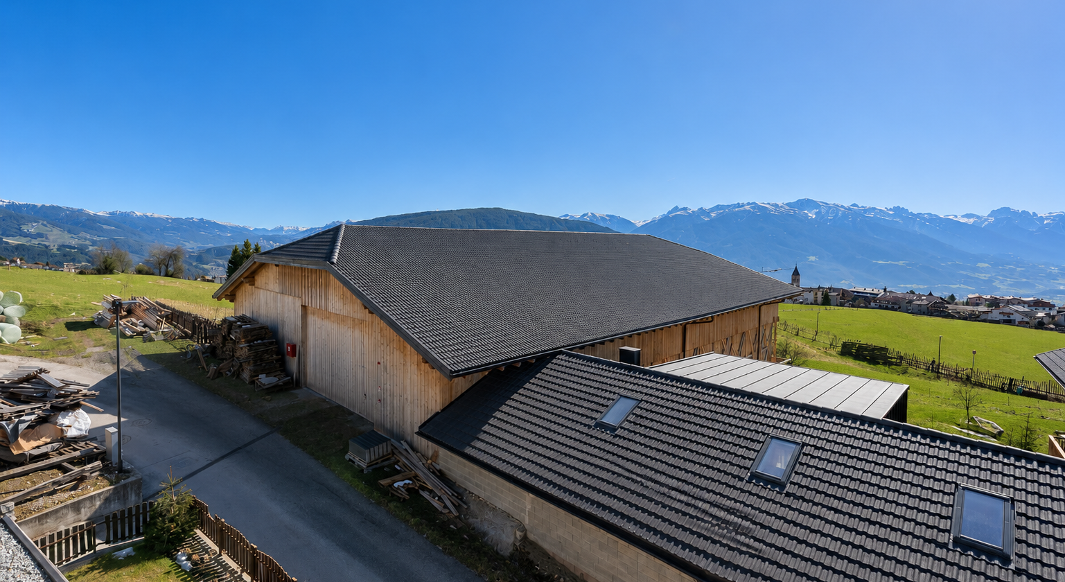 Sunny terraced house with charm and an alpine living feel