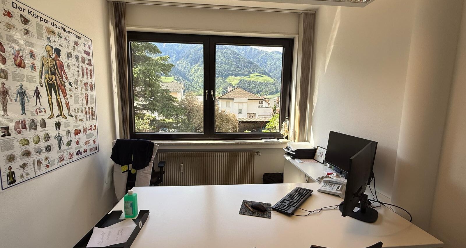 Exklusive Büro- / Praxisfläche mit Entwicklungspotenzial
