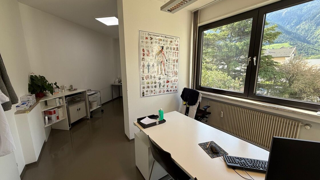 Esclusivo ufficio / ambulatorio con potenziale di sviluppo