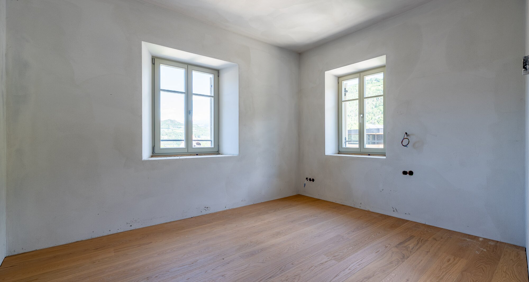 A3: New four-room apartment on a high floor with ~400 m² garden