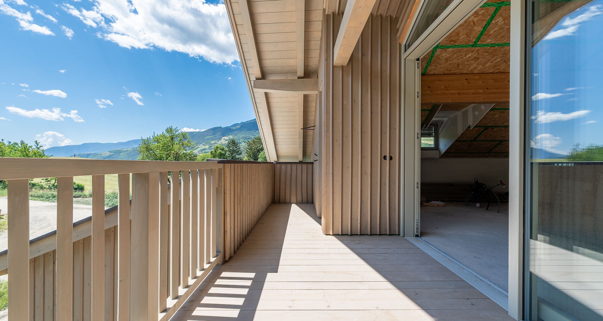 A4: Neue Penthousewohnung mit freiem Blick