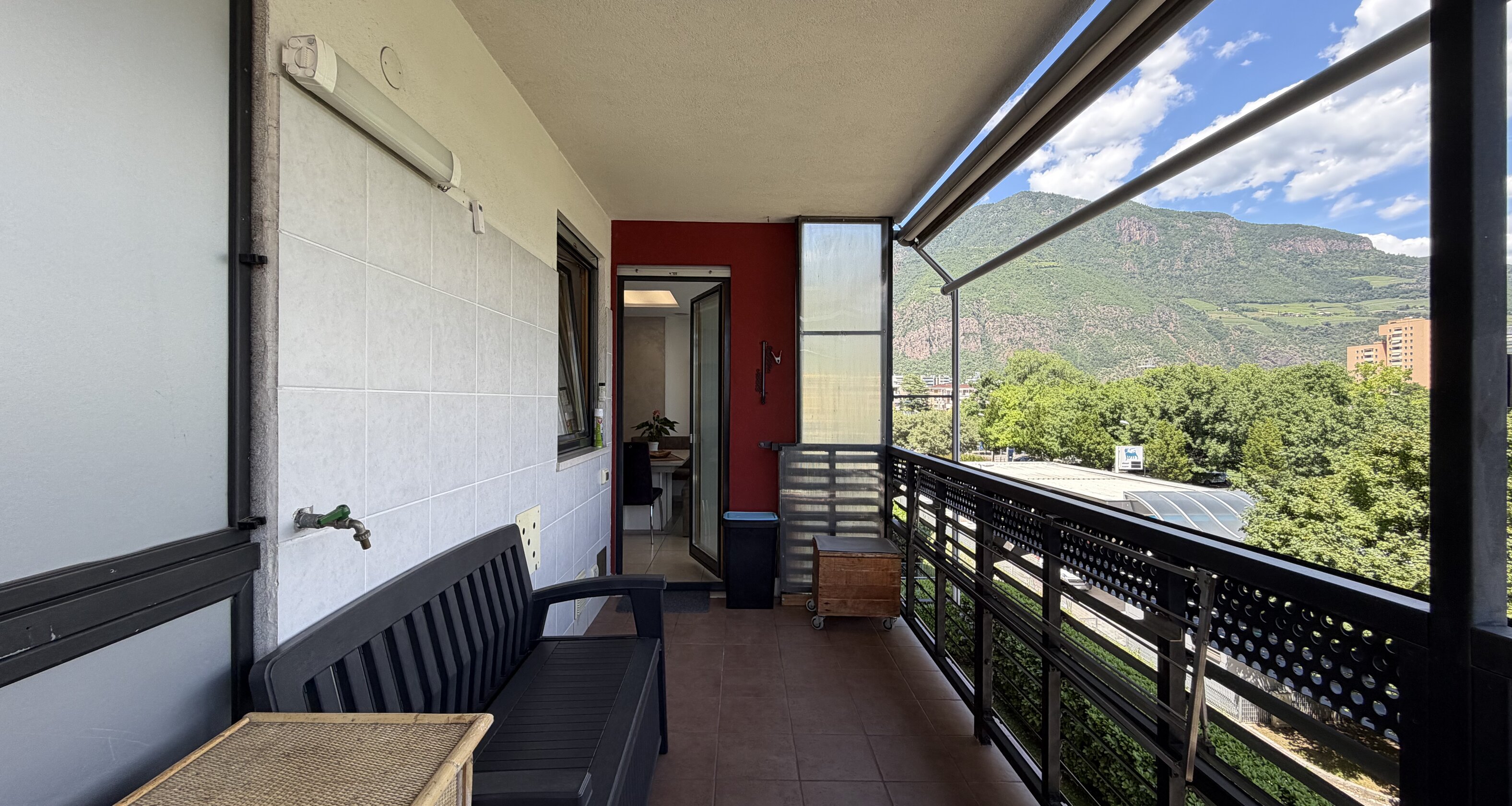 Attraktive Dreizimmerwohnung mit Terrasse
