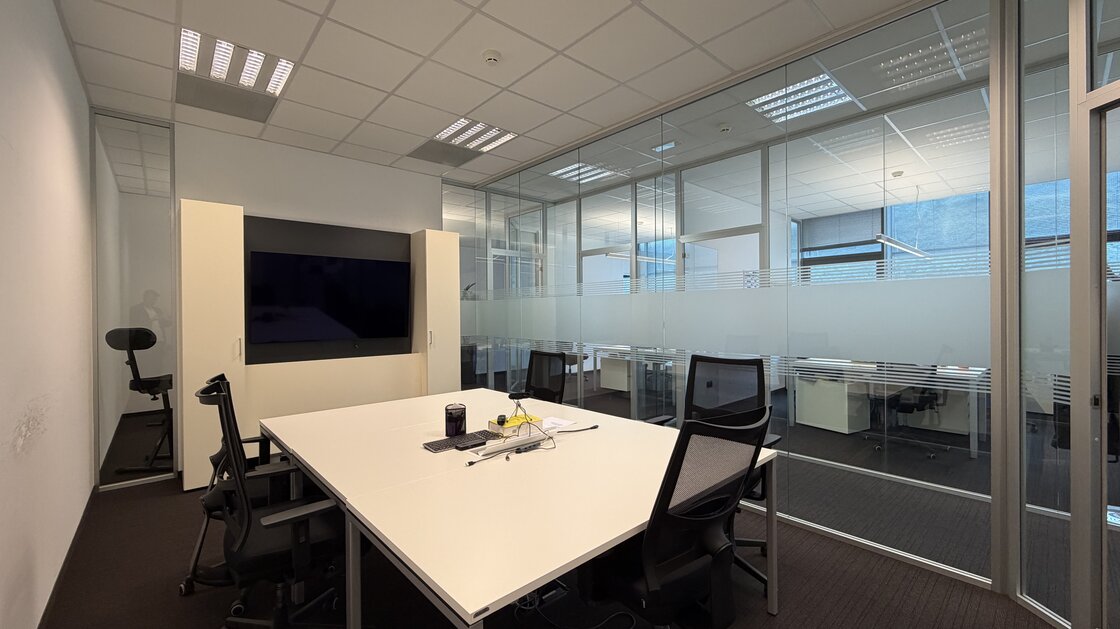 Modernes Büro im 4. Stock