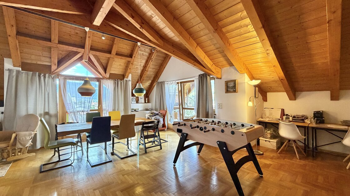 Große 6-Zimmer-Dachgeschosswohnung mit Panoramablick über Brixen
