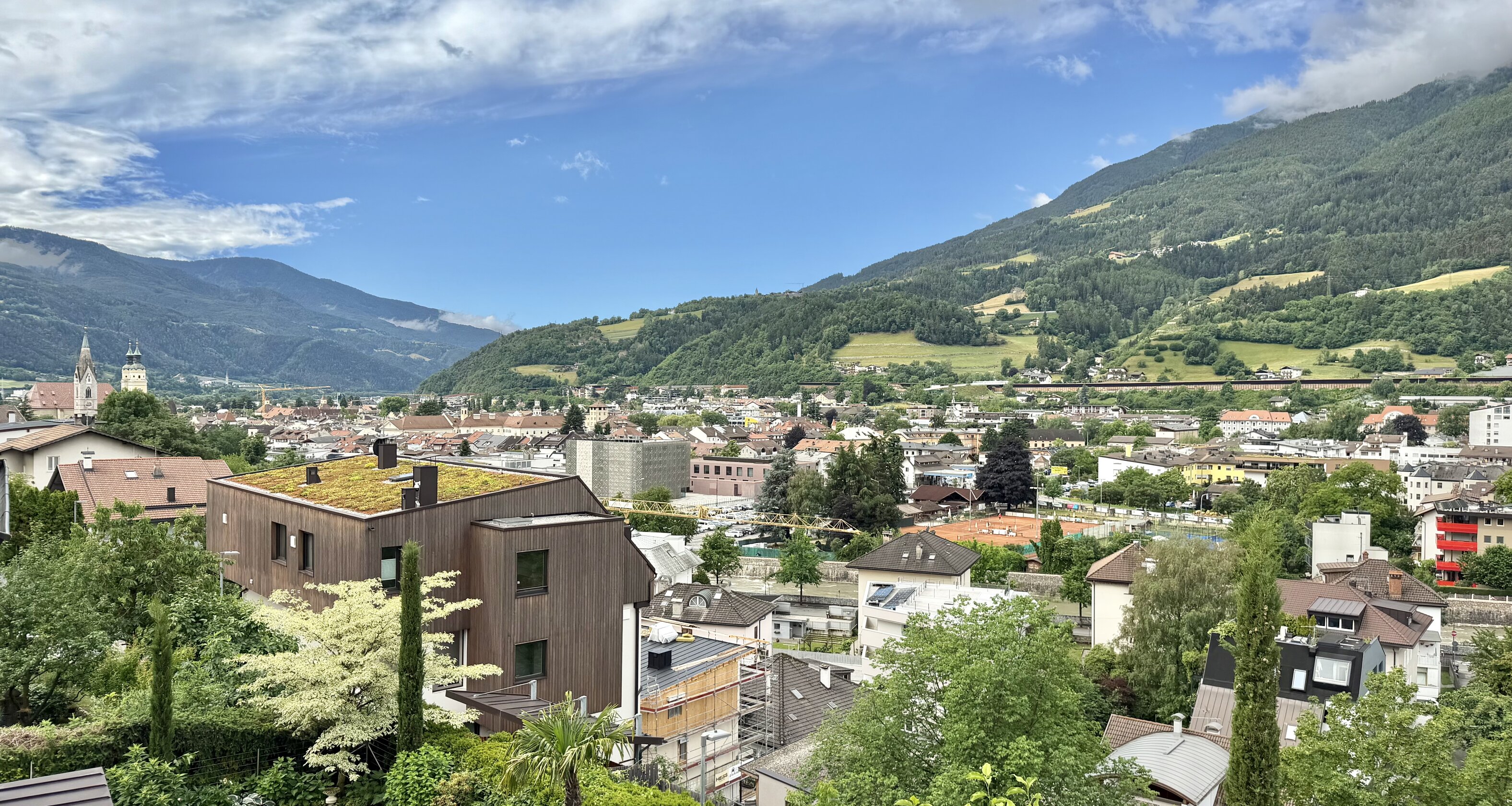 Große 6-Zimmer-Dachgeschosswohnung mit Panoramablick über Brixen