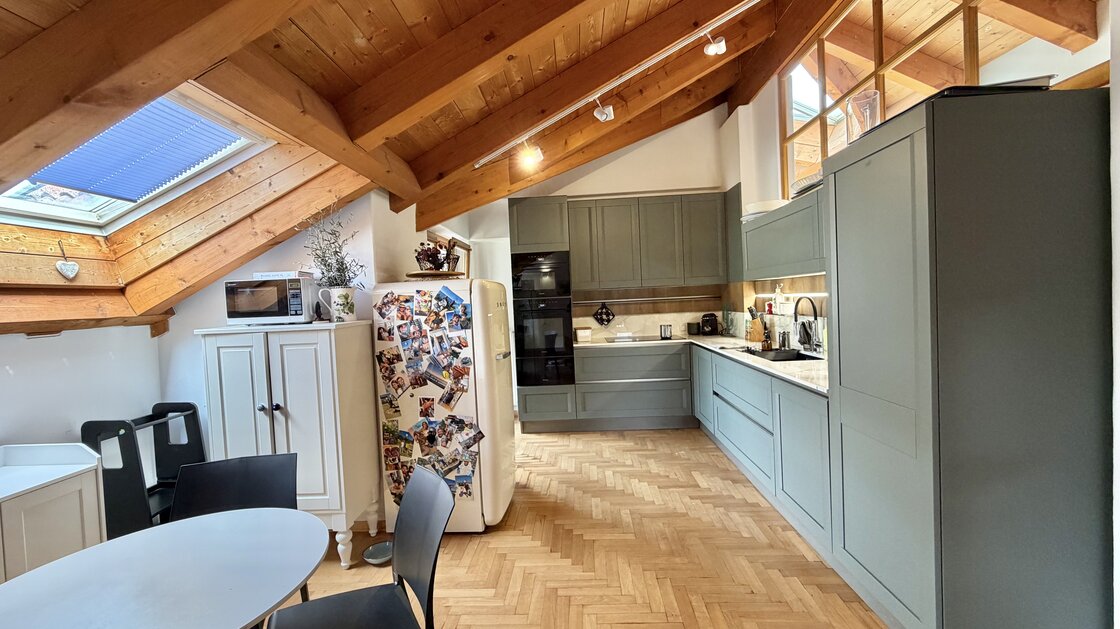 Große 6-Zimmer-Dachgeschosswohnung mit Panoramablick über Brixen