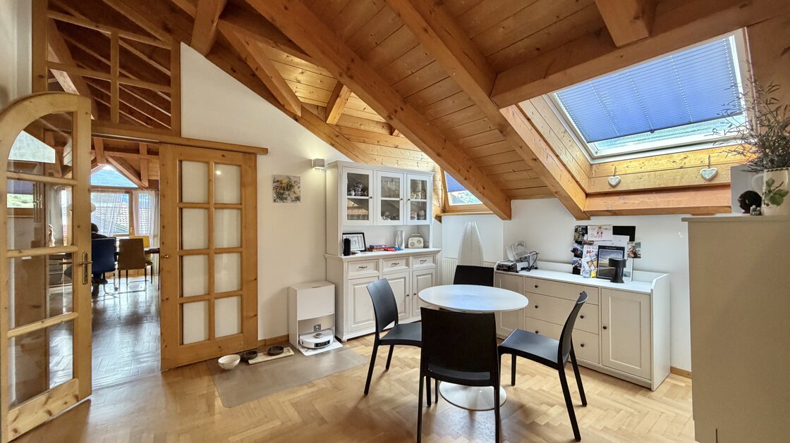 Große 6-Zimmer-Dachgeschosswohnung mit Panoramablick über Brixen