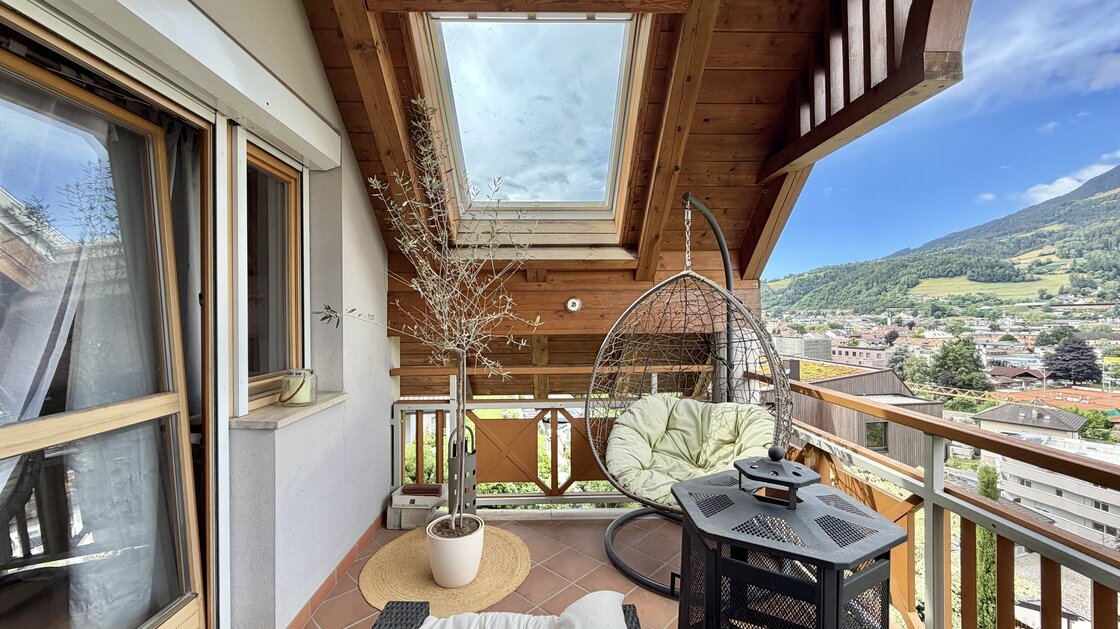 Große 6-Zimmer-Dachgeschosswohnung mit Panoramablick über Brixen