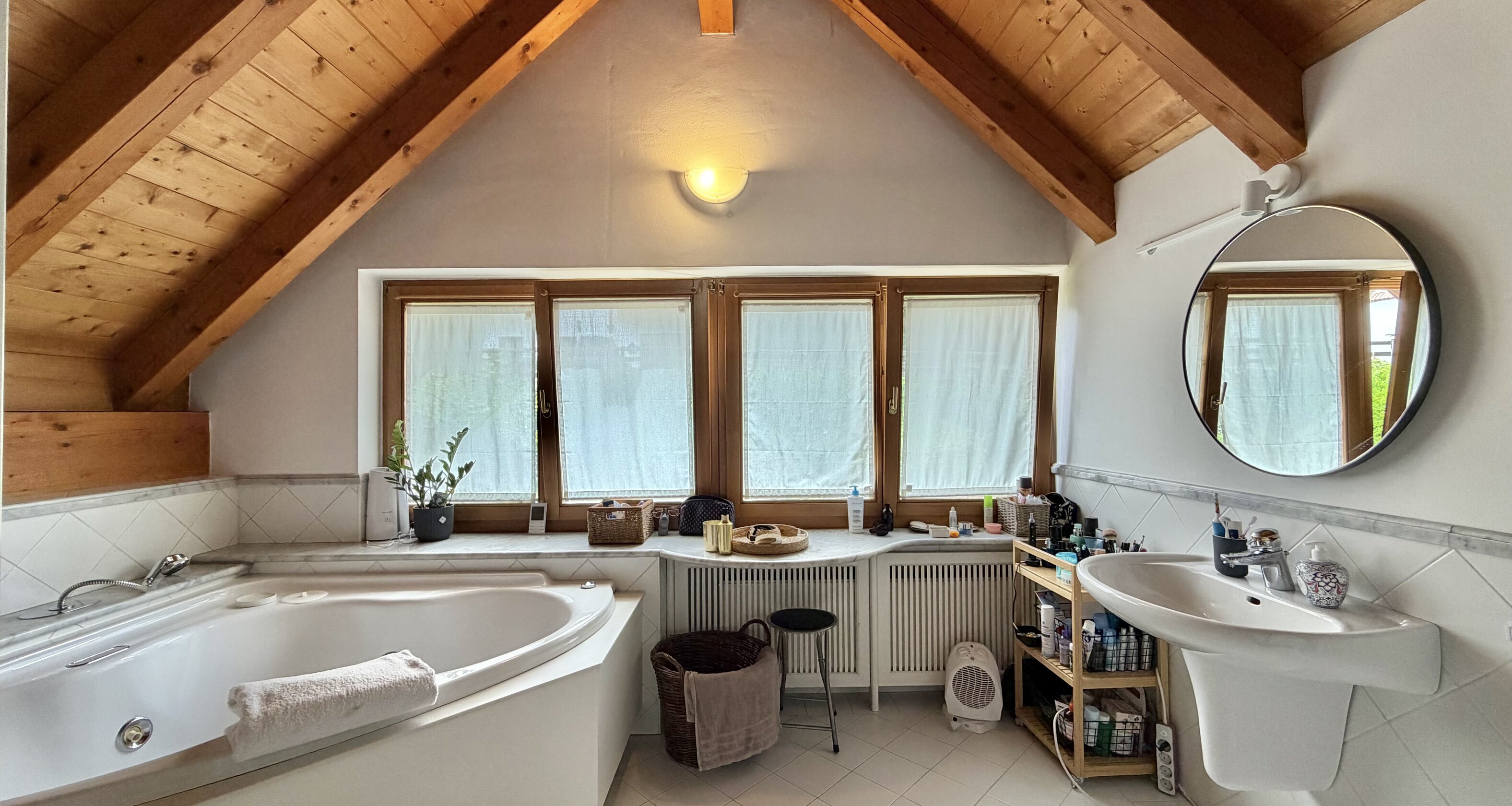 Große 6-Zimmer-Dachgeschosswohnung mit Panoramablick über Brixen