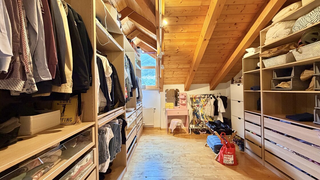 Große 6-Zimmer-Dachgeschosswohnung mit Panoramablick über Brixen
