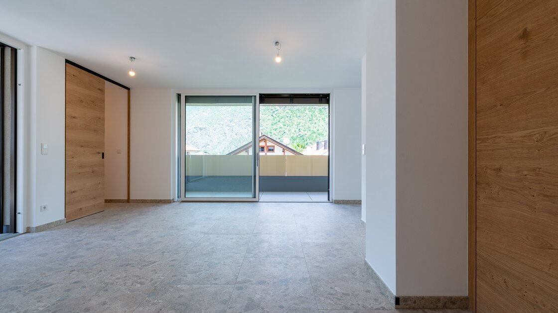 W6: Neue Penthousewohnung mit zwei Terrassen, letzter Stock
