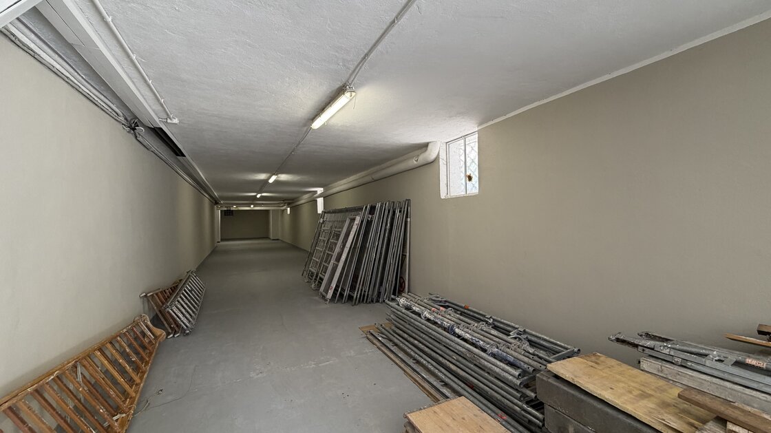 Magazzino-Deposito-Laboratorio ristrutturato