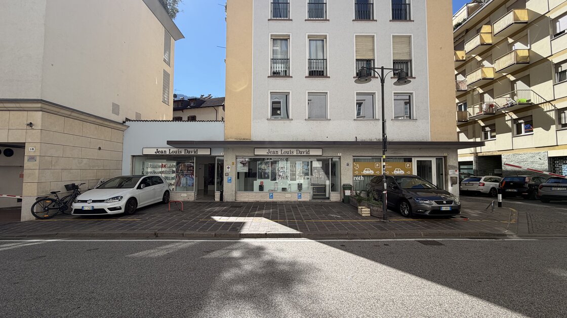 Bürolokal mit Balkon und Keller in der Bozner Altstadt