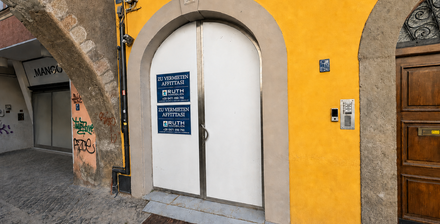 Piccolo negozio nel cuore del centro storico