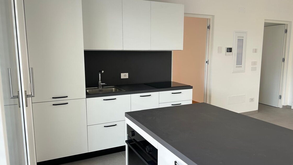 W11B - Neue Zweizimmerwohnung mit großer Terrasse, Küche inklusive